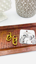 Load image into Gallery viewer, Kenyan Kujiunga Earrings - 2 Colour Options - Redeemed With Purpose
