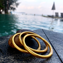 Load image into Gallery viewer, Gold Leaf Filled Thai Bangles - Redeemed With Purpose
